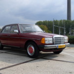 Mercedes Benz W123 sedan 230, bouwjaar 1979
apk tot 13-06-2020 , LPG
In goede staat. Interieur netjes, stoelen niet doorgezakt
Remonderdelen vernieuwd, nieuwe thermostaat
Richtprijs €5000,-